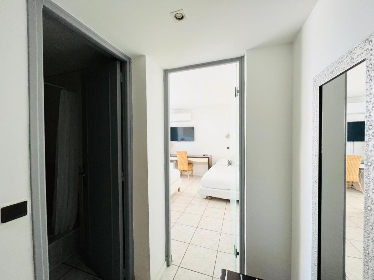 Brasilia Hotel Палава-ле-Фло Екстериор снимка