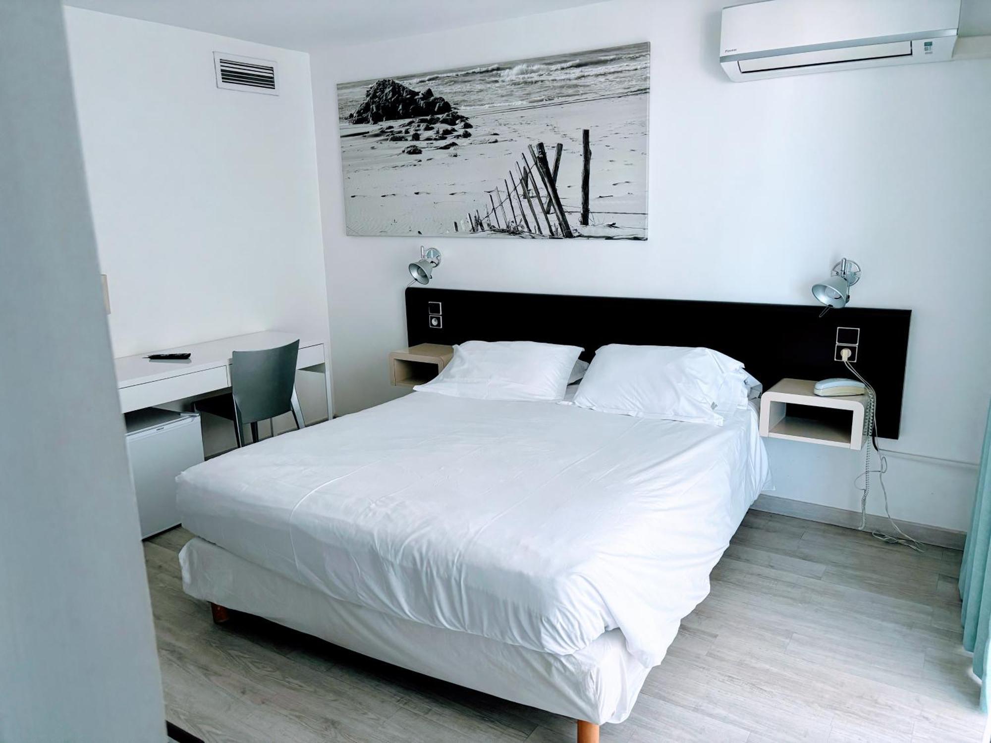 Brasilia Hotel Палава-ле-Фло Екстериор снимка