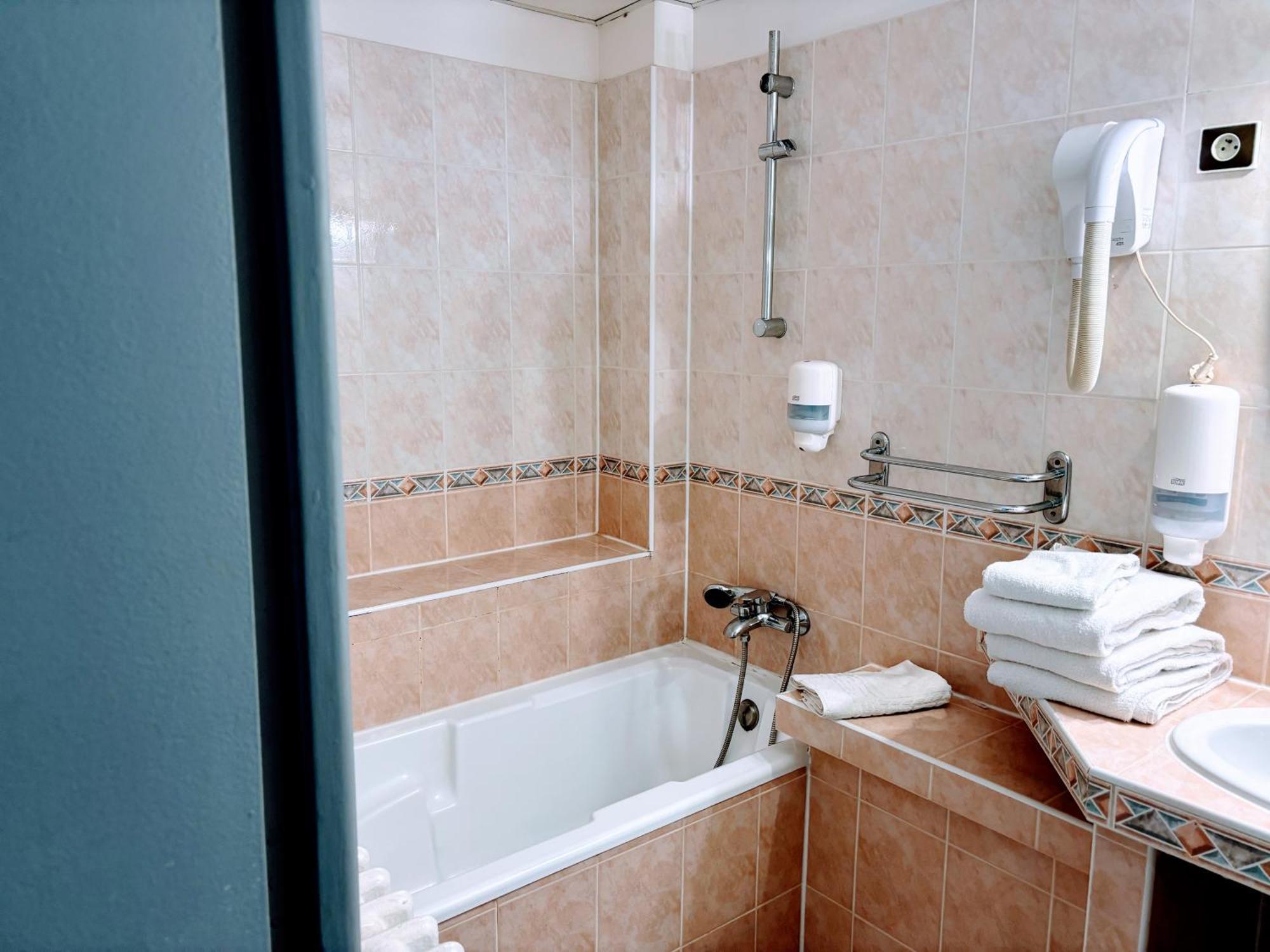 Brasilia Hotel Палава-ле-Фло Екстериор снимка