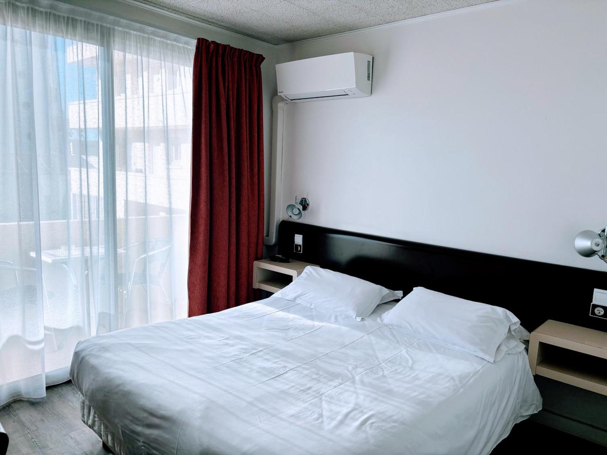 Brasilia Hotel Палава-ле-Фло Екстериор снимка