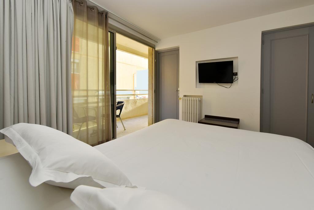Brasilia Hotel Палава-ле-Фло Екстериор снимка